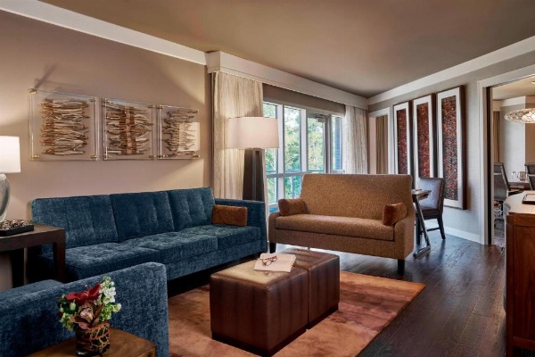 The StateView Hotel, Autograph Collection image 13